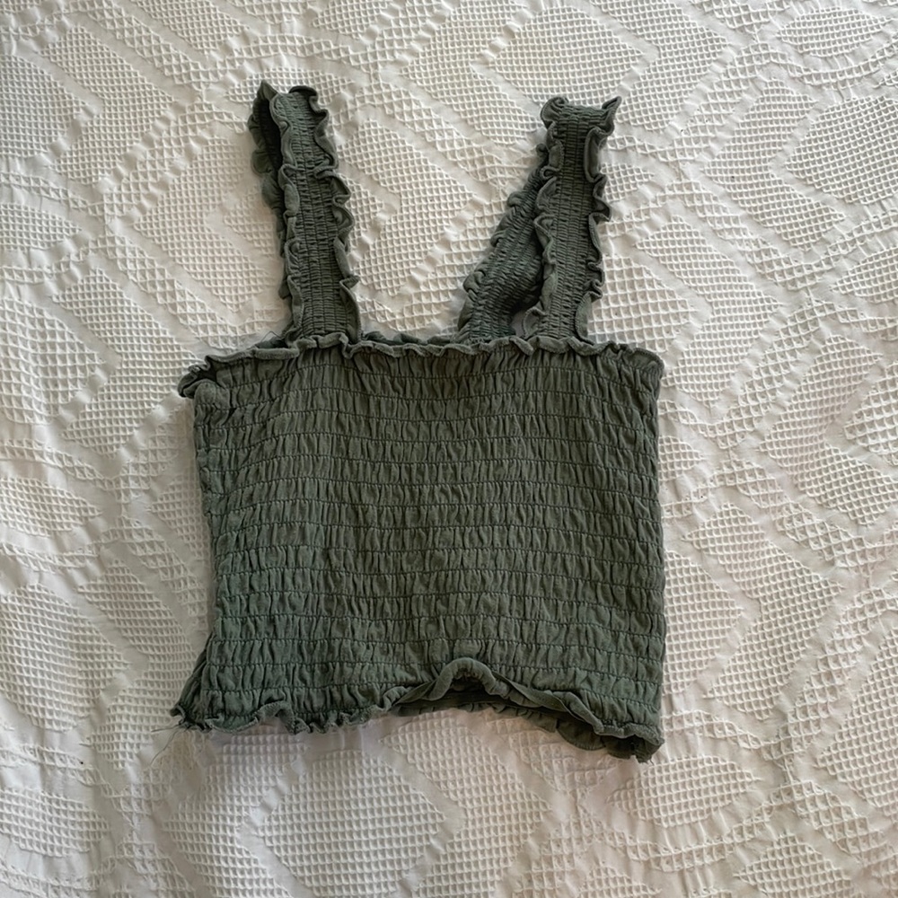 Hollister green tank. (Size XS)